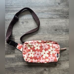 Maika Solvang Geometric Floral Fanny Pack Travel Pouch Bag
